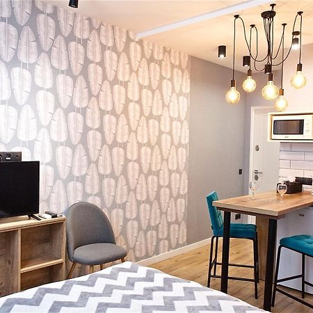 Allurapart Inn Mvz, Левобережная Мвц Kyjev Exteriér fotografie